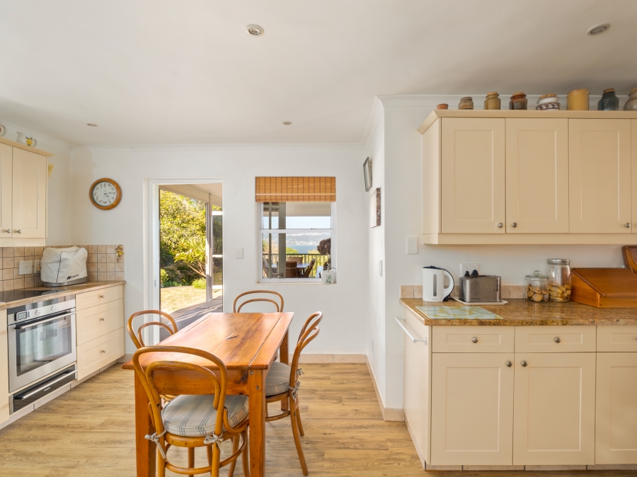 3 Bedroom Property for Sale in Belvidere Estate Western Cape